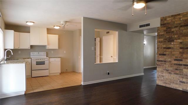 Building Photo - 3816 Mulberry Ln