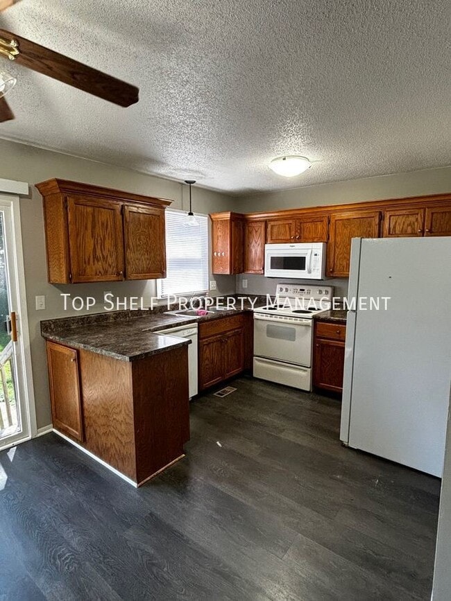 Building Photo - 3307 61st St
