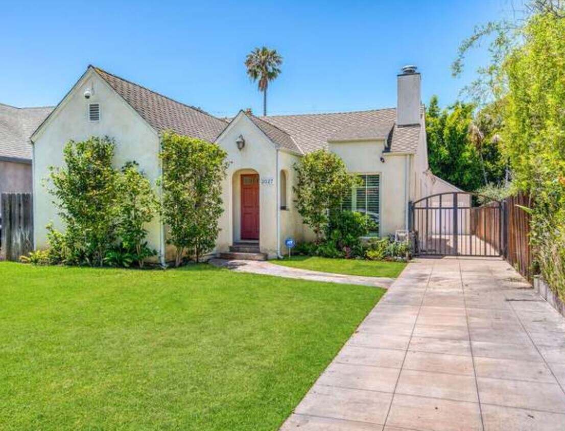 2027 Greenfield Ave, Los Angeles, CA 90025 House Rental in Los
