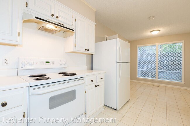Building Photo - 3 br, 2 bath House - 7030 S Indianapolis