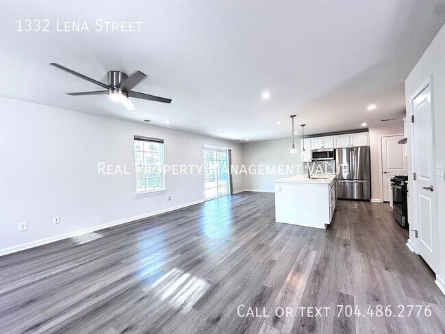 Foto del edificio - 1332 Lena St