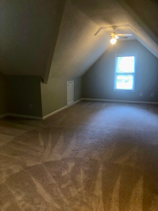 Foto del edificio - 4926 Benthaven Ln