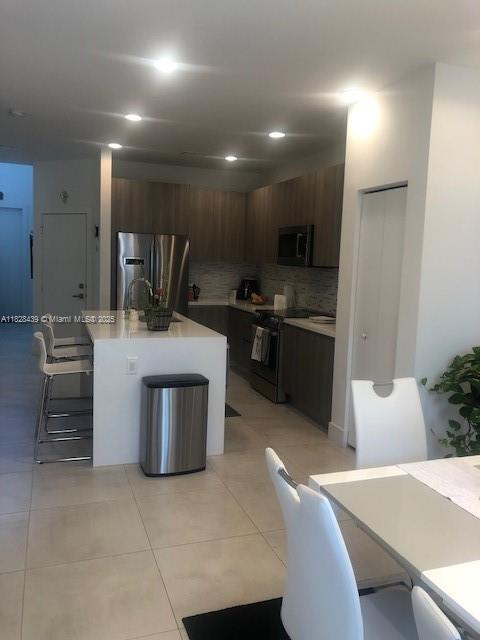 Foto del edificio - 10242 NW 72nd St