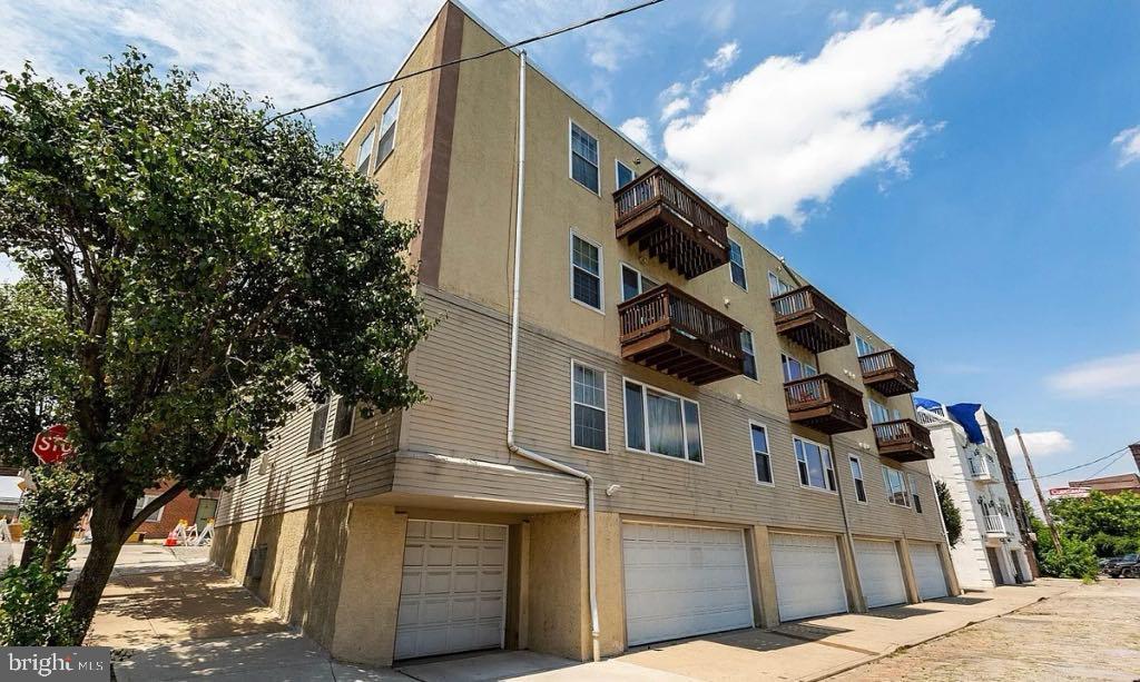 Foto principal - 401-11-411 N Front St