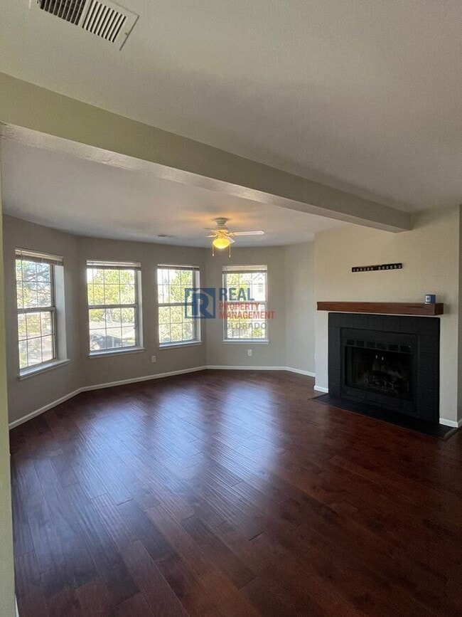 Building Photo - 6776 S Ivy St