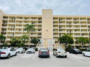 Building Photo - 14476 Amberly Ln