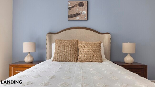 Foto del edificio - 100 Crossing Blvd