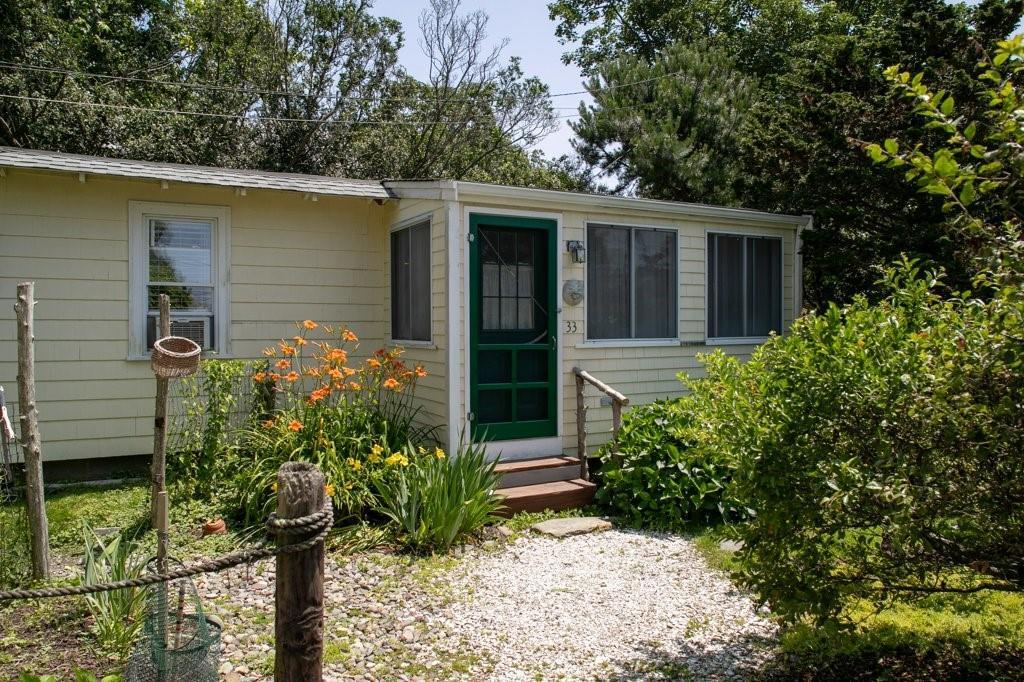 33 Warren Ave, Middletown, RI 02842 House Rental in Middletown, RI