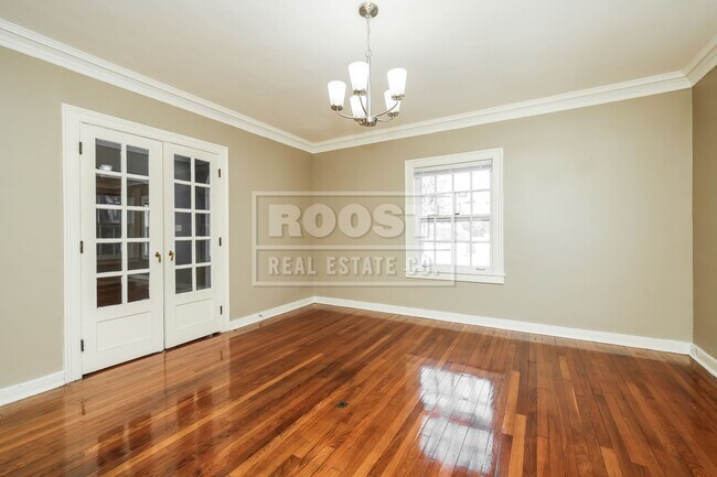 Foto del edificio - 4 bed 2.5 Bath Single Family Home Available in Dayton