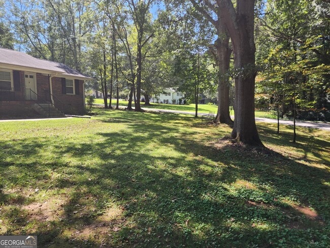 Foto del edificio - 335 Gilmer St