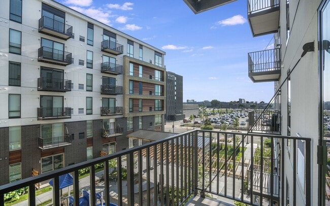Building Photo - Indigo Apartments