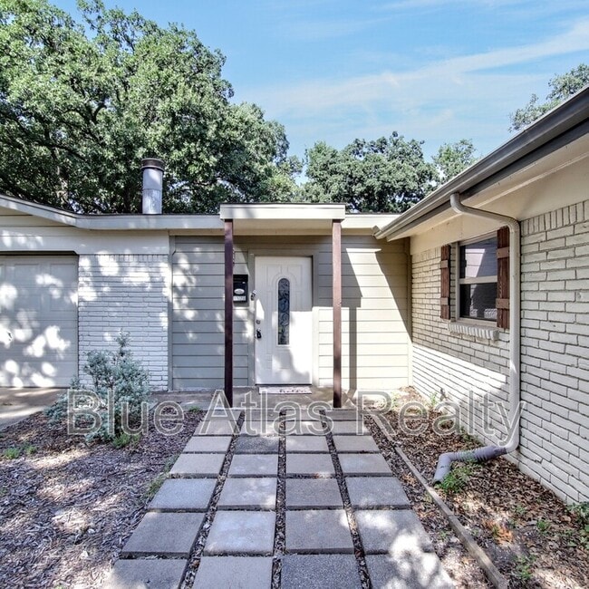 Photo - 1520 Sunnybrook Dr House