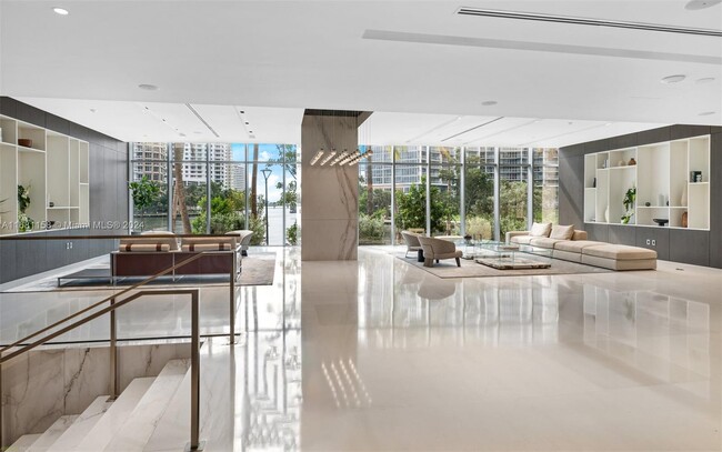 Foto del edificio - 300 Biscayne Blvd Way