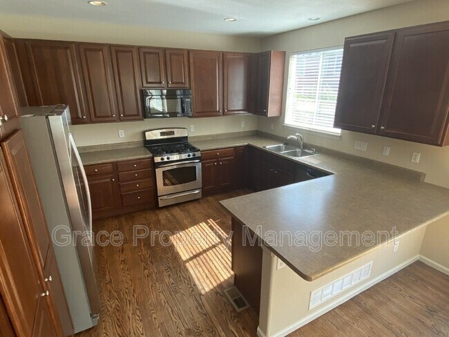 Foto del edificio - 10255 Ventura St