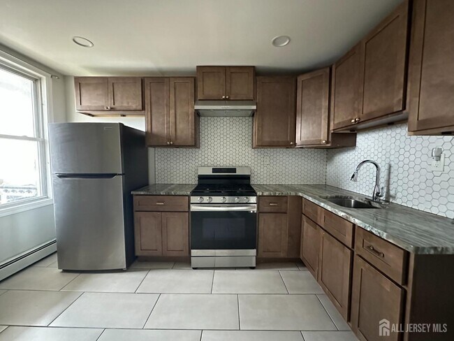 Foto del edificio - 159 Lewis St