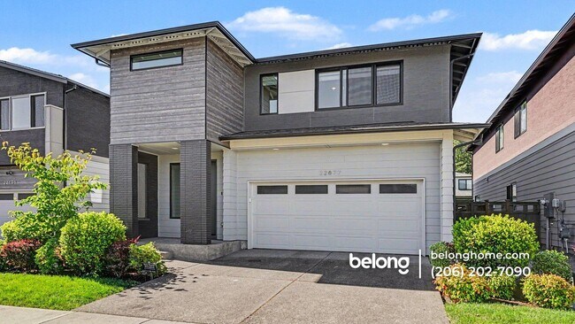Building Photo - 22877 Poplar Ave SE