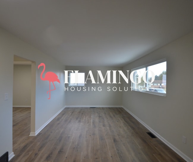 Photo - 5122 Hackett Dr House