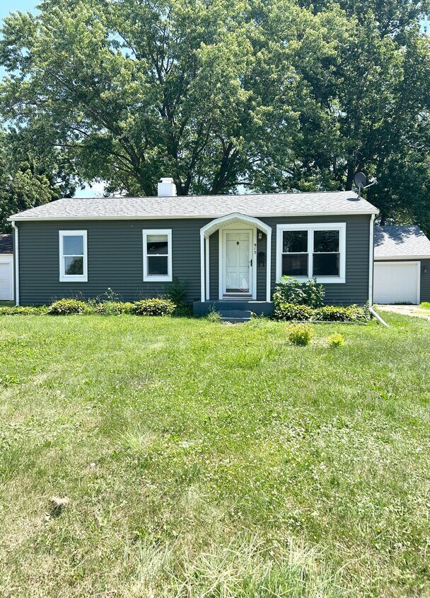 Foto principal - 915 28th St