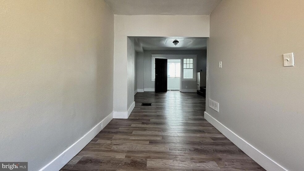 Photo - 5581 Blakemore Street Unit