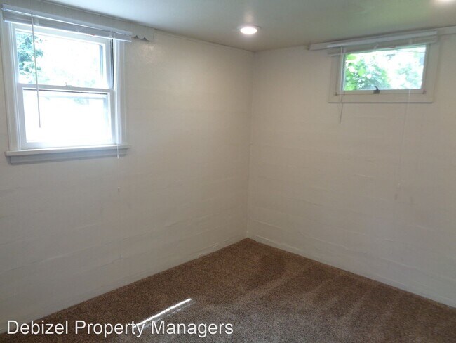 Foto del edificio - 2 br, 1 bath House - 2622 Rimrock Road Unit 2