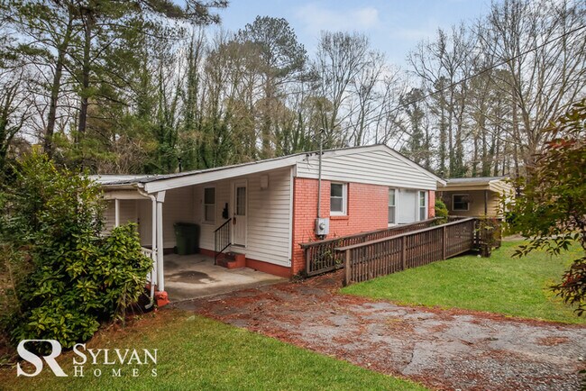 Foto del edificio - Spacious 3BR 1BA ranch home now available!