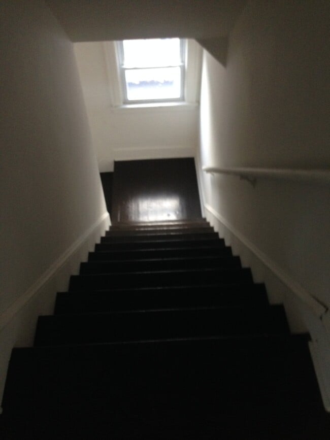 Photo - 71 Potter Ave Apartment