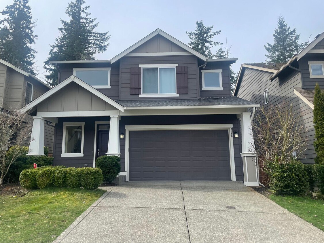 Foto principal - Beautiful 4BR Lacey home