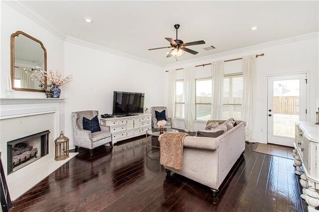 Foto del edificio - 70341 Chambly Ct