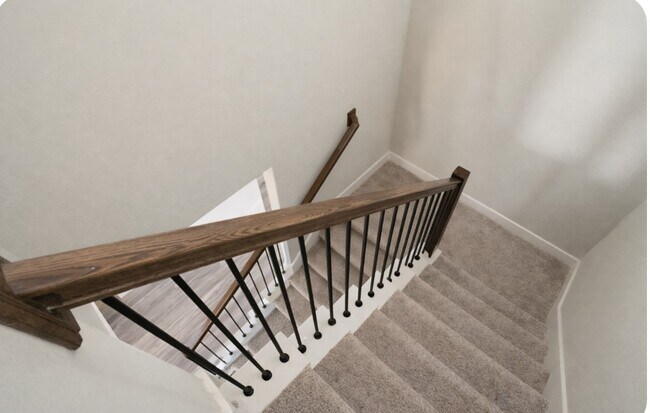 Building Photo - 10831 Sugar Pne Ln