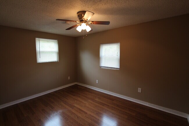 upstairs back bedroom - 1206 Keller Avenue