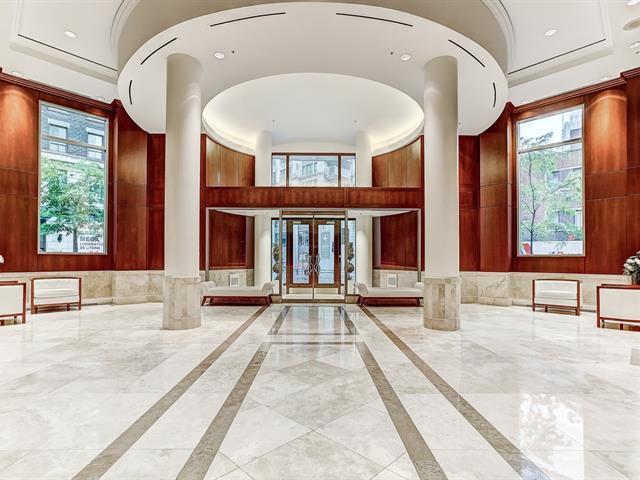 Building Photo - 1225 Boul De Maisonneuve