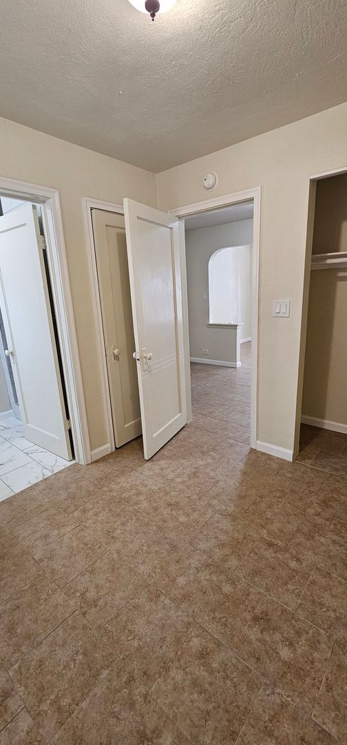 Foto del edificio - 1 Bedroom 1 Bath Sparks Apartment For Rent,