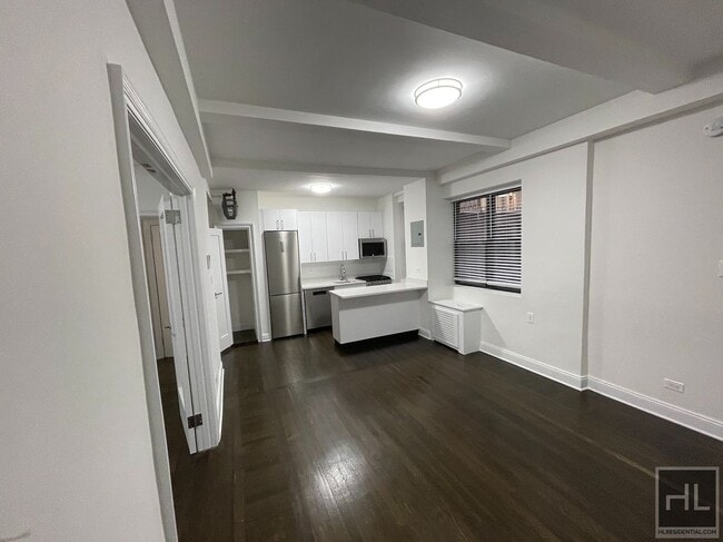 Building Photo - WEST 55 STREET