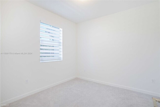 Foto del edificio - 3 br, 2.5 bath Townhome - 16278 SW 291st St