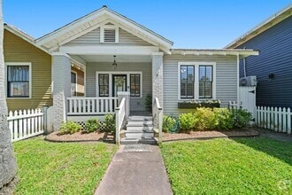Building Photo - 3621 1/2 Avenue O