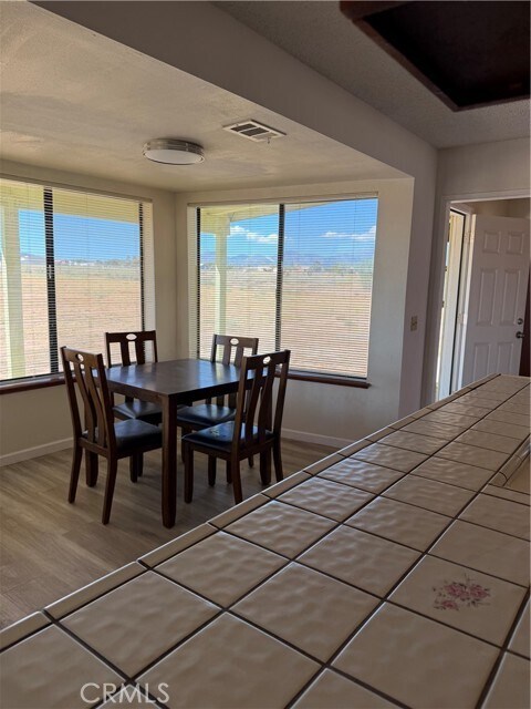 Foto del edificio - 13535 Mesquite St