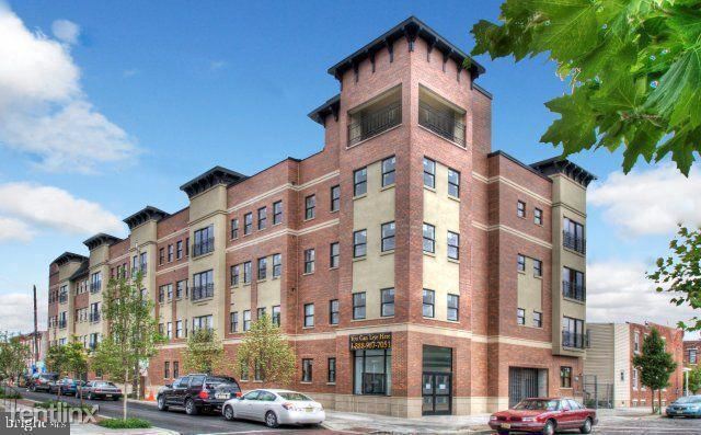 Primary Photo - 1 br, 1 bath Condo - 700 New St Unit 203