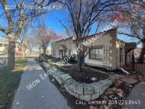 Building Photo - 1008 S Denver Ave