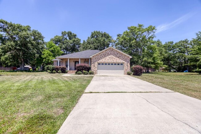 Building Photo - 611 Tantallon Dr.