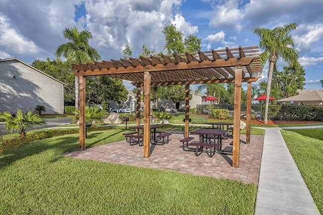 Interior Photo - Pinnacle Estates Apartments