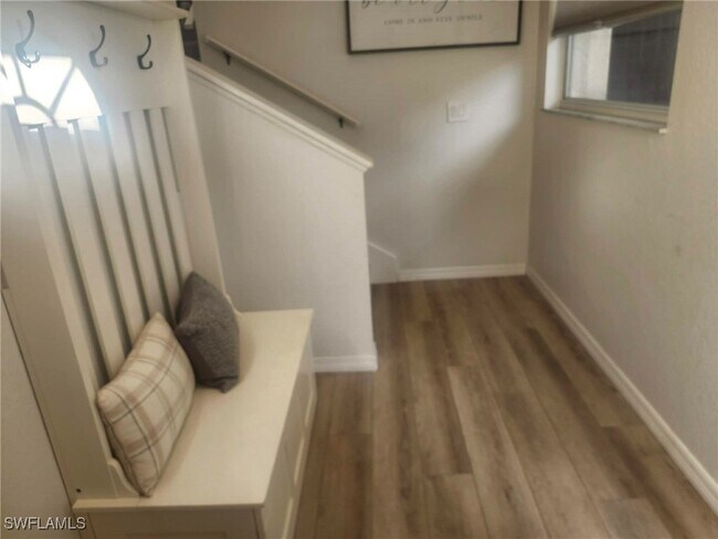 Foto del edificio - 640 Lalique Cir