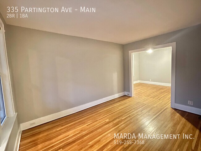 Photo du bâtiment - SPACIOUS 2 BED/1 BATH UNIT MAIN FLOOR + HYDRO AND GAS