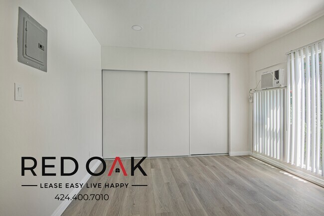Foto del edificio - 1327 Laurel Ave