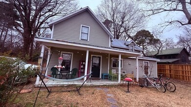 Building Photo - 505 N Greensboro St