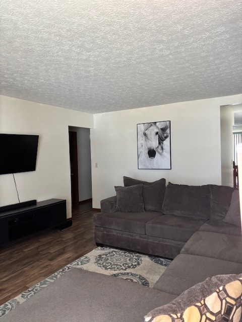 Building Photo - 2585-2587 Four Seasons Dr Building Photo - 2585-2587 Four Seasons Dr