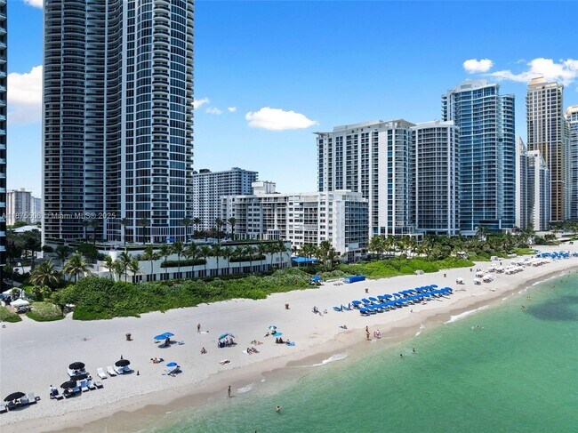 Building Photo - 17201 Collins Ave
