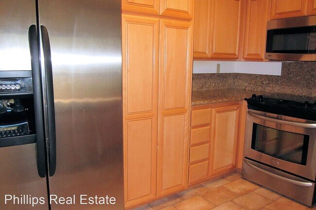 Foto del edificio - 2 br, 2 bath House - 57 Montsalas