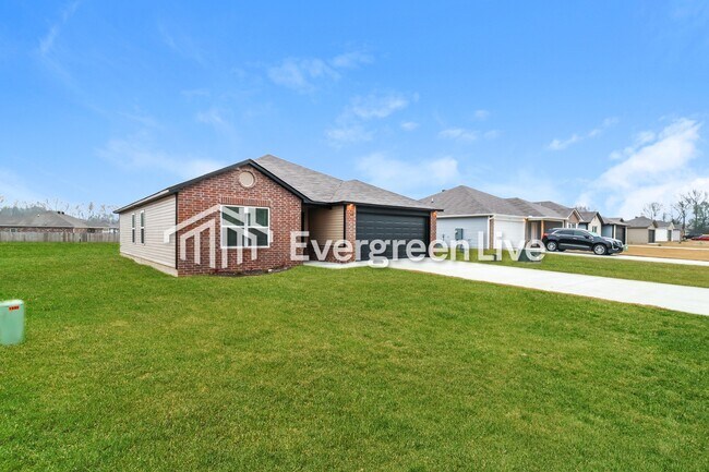 Building Photo - 113 Terrence Dr