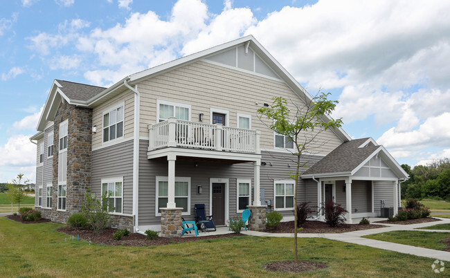 Building Photo - Bergamont Townhomes