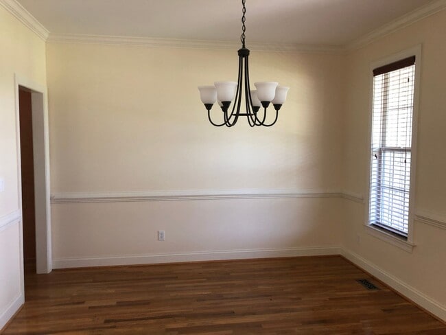 Building Photo - 5707 Sentinel Ln